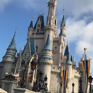 Meet your Posher, Sierra